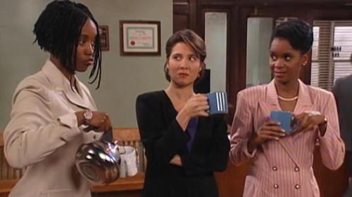 Living Single Season 2 Episode 19 - Legal Briefs