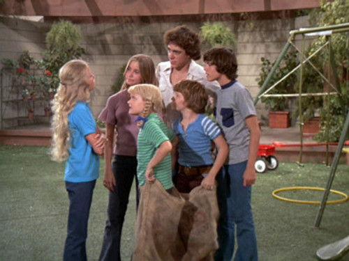 The Brady Bunch Season 4 Episode 8 - Jan, the Only Child