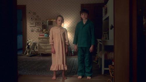 The Haunting of Bly Manor Season 1 Episode 1 - The Great Good Place