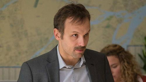 Faits divers Season 2 Episode 8 - Episode 8