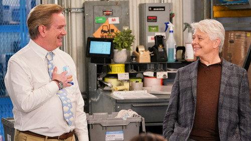 Superstore Season 6 Episode 13 - Lowell Anderson