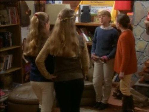 The Saddle Club Season 1 Episode 2 - Work Horses