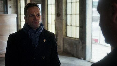 Elementary Season 5 Episode 13 - Over a Barrel