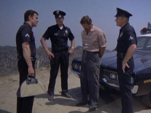Adam-12 Season 4 Episode 4 - The Sniper