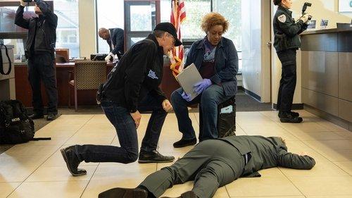 NCIS: New Orleans Season 5 Episode 12 - Desperate Navy Wives