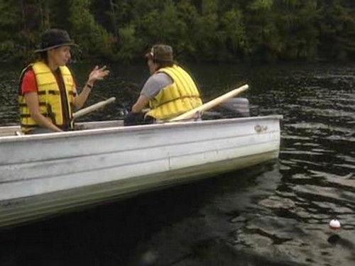 Un gars, une fille Season 4 Episode 2 - Les voisins 2 - À la pêche - Au ciné-parc