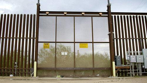 VICE News Tonight Season 1 Episode 14 - Episode 14