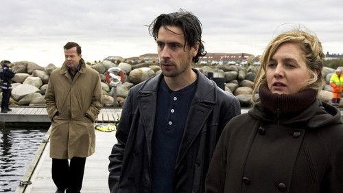 undefined Season 1 Episode 8 - The Photographer