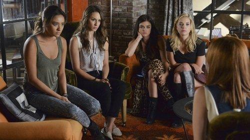 Pretty Little Liars Season 5 Episode 19 - Oh, What Hard Luck Stories They All Hand Me