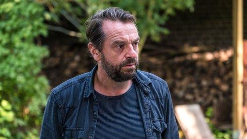 Undercover Season 2 Episode 8 - Roadblock