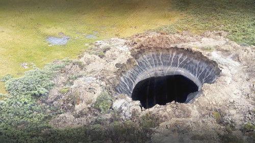 What on Earth? Season 2 Episode 4 - Who Built Supervillain Island?