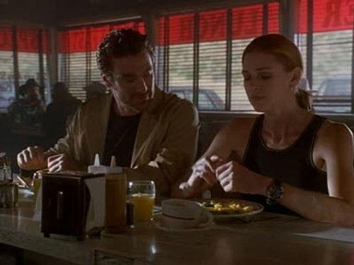 The Pretender Season 3 Episode 2 - Hope and Prey