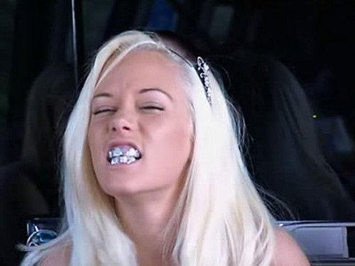 The Girls Next Door Season 2 Episode 11 - 21 Club