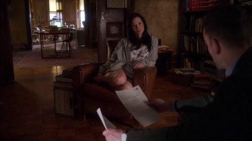 Elementary Season 2 Episode 18 - The Hound of the Cancer Cells