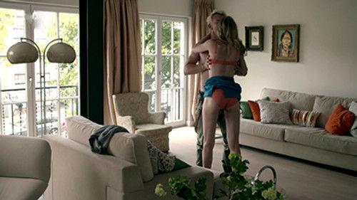 Divorce Season 2 Episode 4 - Financially floored