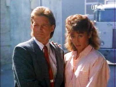 Scarecrow and Mrs. King Season 4 Episode 9 - The Man Who Died Twice