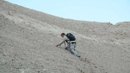 Man vs. Wild Season 3 Episode 4 - South Dakota