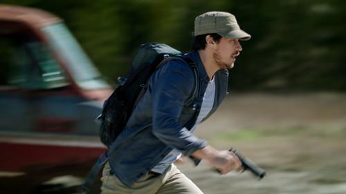 Queen of the South Season 2 Episode 3 - Un Pacto con el Diablo