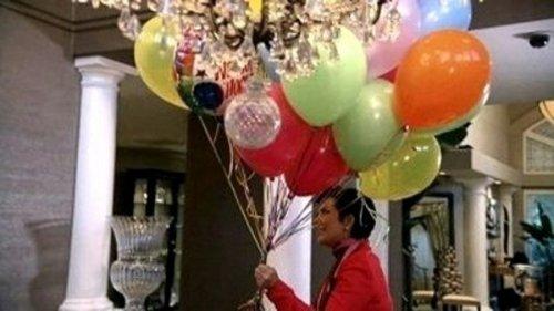 Keeping Up with the Kardashians Season 7 Episode 8 - Sometimes You Need to Adjust (Part 1)