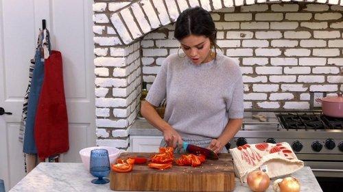 Selena + Chef Season 2 Episode 2 - Selena + JJ Johnson
