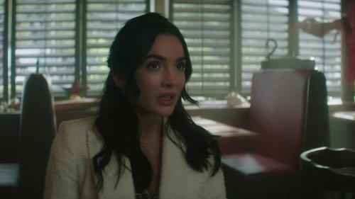 Nancy Drew Season 4 Episode 8 - The Crooked Banister