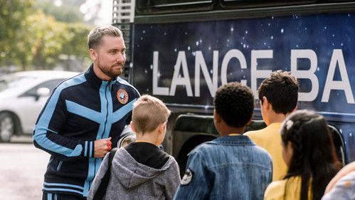 Single Parents Season 2 Episode 21 - A Night of Delicate Frenching