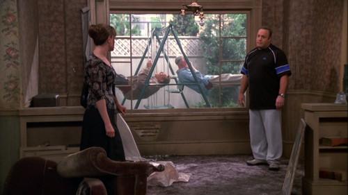 The King of Queens Season 5 Episode 22 - Queens'bro Bridge