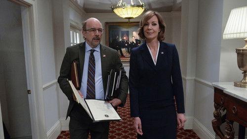 Mom Season 3 Episode 20 - Pure Evil and a Free Piece of Cheesecake