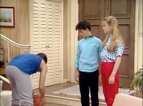 Charles in Charge Season 3 Episode 25 - The Heart Burgler