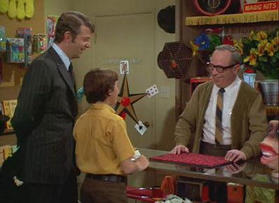 The Brady Bunch Season 2 Episode 20 - Lights Out