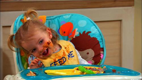 Good Luck Charlie Season 1 Episode 15 - Charlie Goes Viral