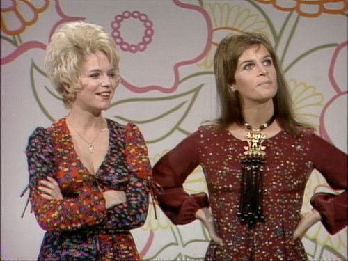 Rowan & Martin's Laugh-In Season 4 Episode 20 - Episode 20