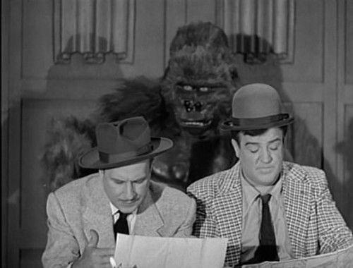 The Abbott and Costello Show Season 1 Episode 12 - The Haunted House