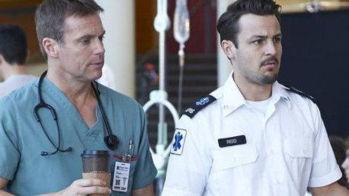 Saving Hope Season 2 Episode 11 - En Bloc