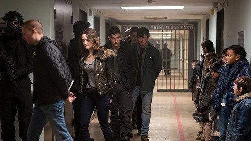 Between Season 1 Episode 6 - War