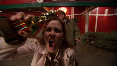 The Office Season 2 Episode 1 - The Dundies