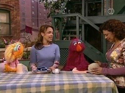 Sesame Street Season 38 Episode 13 - Gabi, Telly, and Zoe Have a Picnic