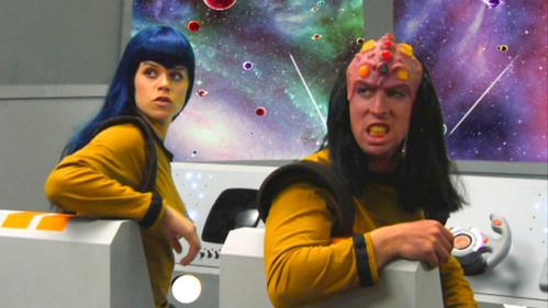 Grotesco Season 2 Episode 8 - Sossezombies