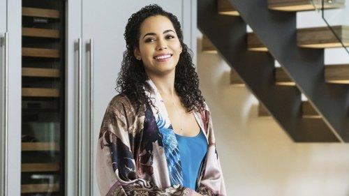 Charmed Season 2 Episode 11 - Dance Like No One is Witching