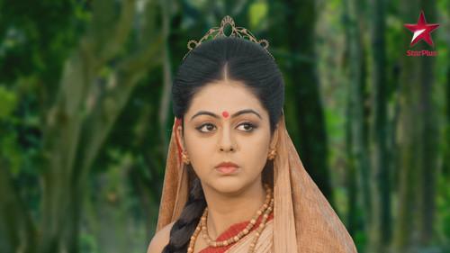 Mahabharat Season 2 Episode 17 - Kunti bears a son