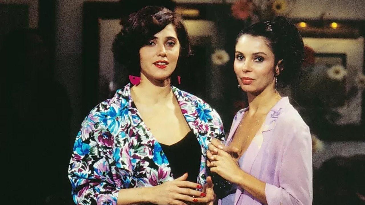 A Gata Comeu backdrop