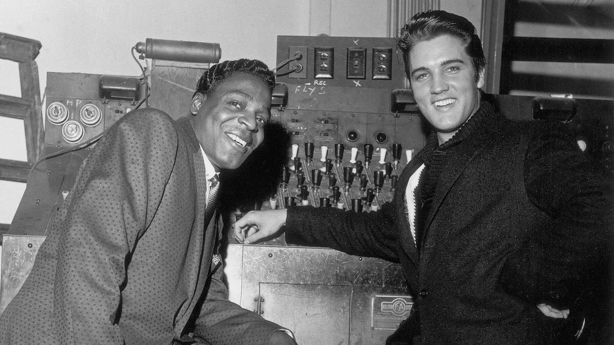 Elvis Presley: The Searcher backdrop
