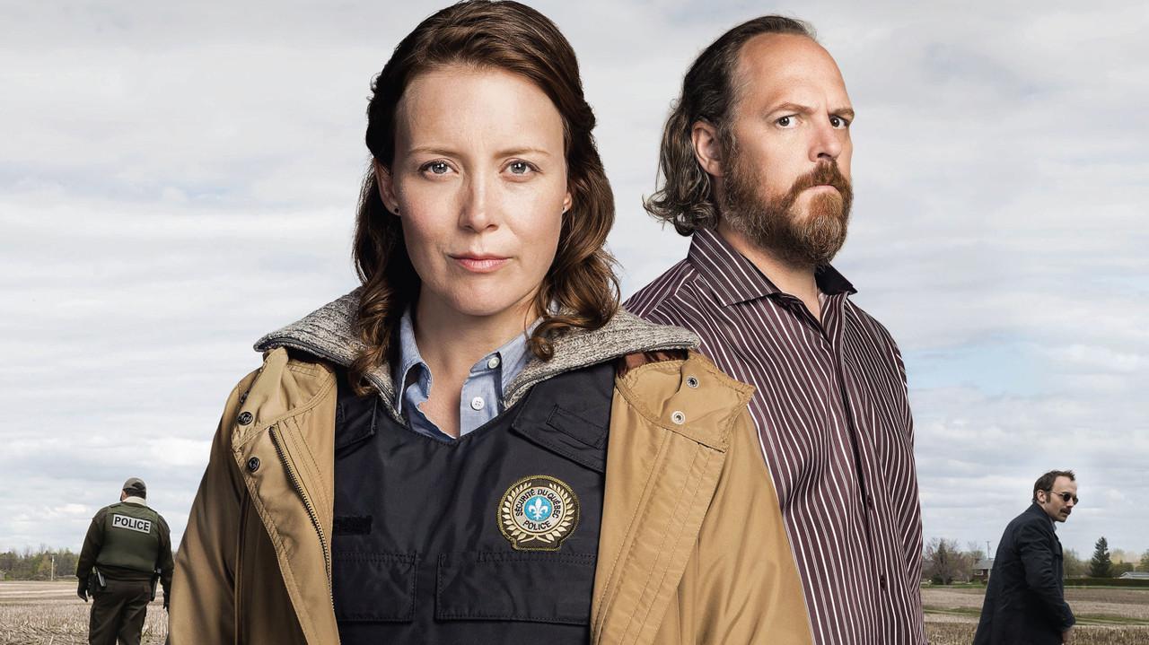 Faits divers backdrop