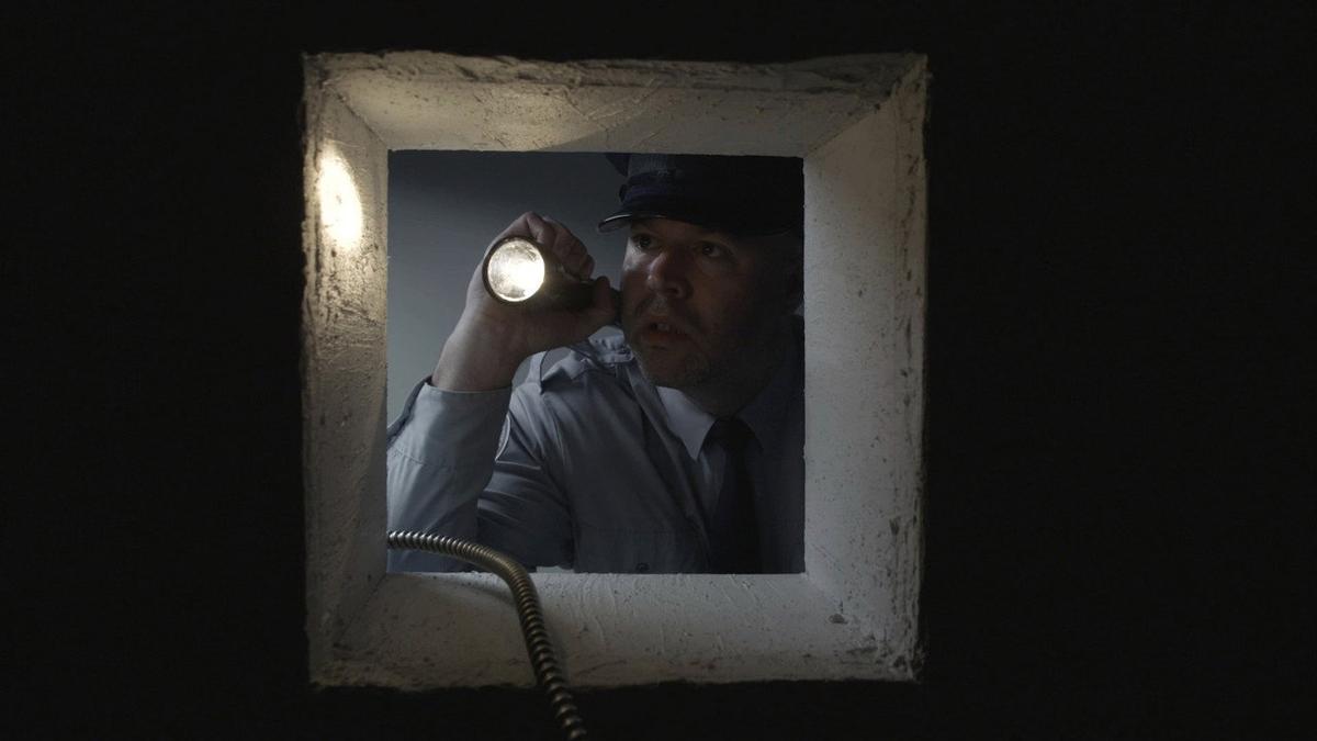 Fugitifs backdrop