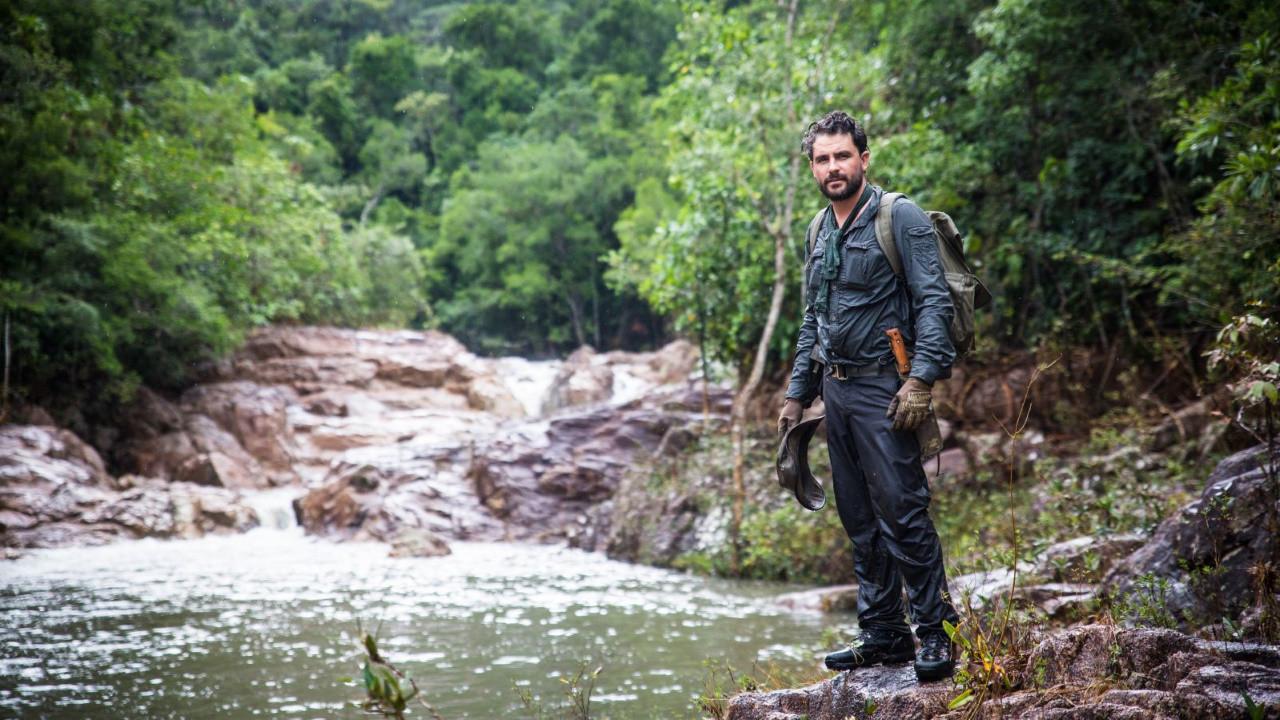 Walking the Americas backdrop