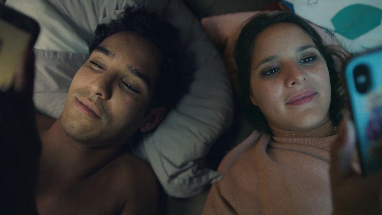 Amours solitaires backdrop