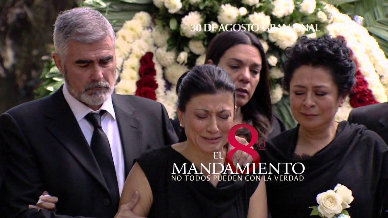 El Octavo Mandamiento backdrop