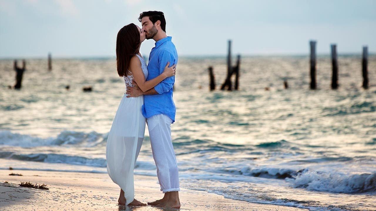 I Dare You to Leave backdrop