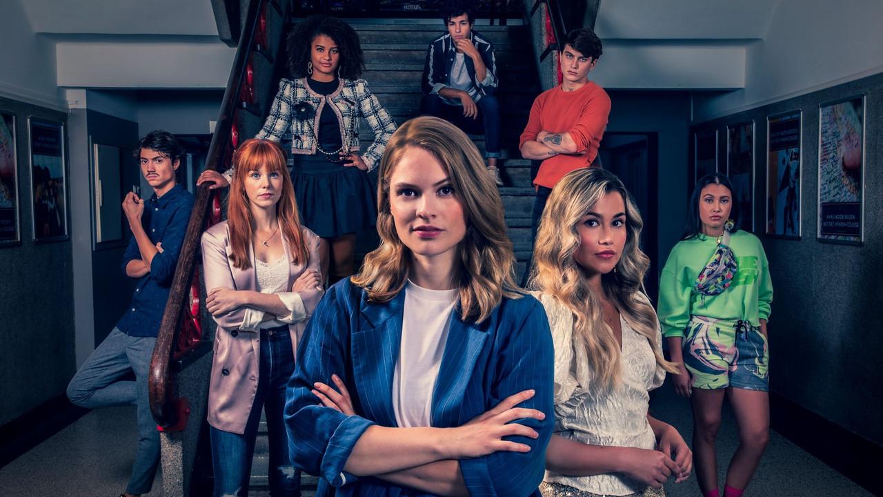 The Slut of 6VWO backdrop