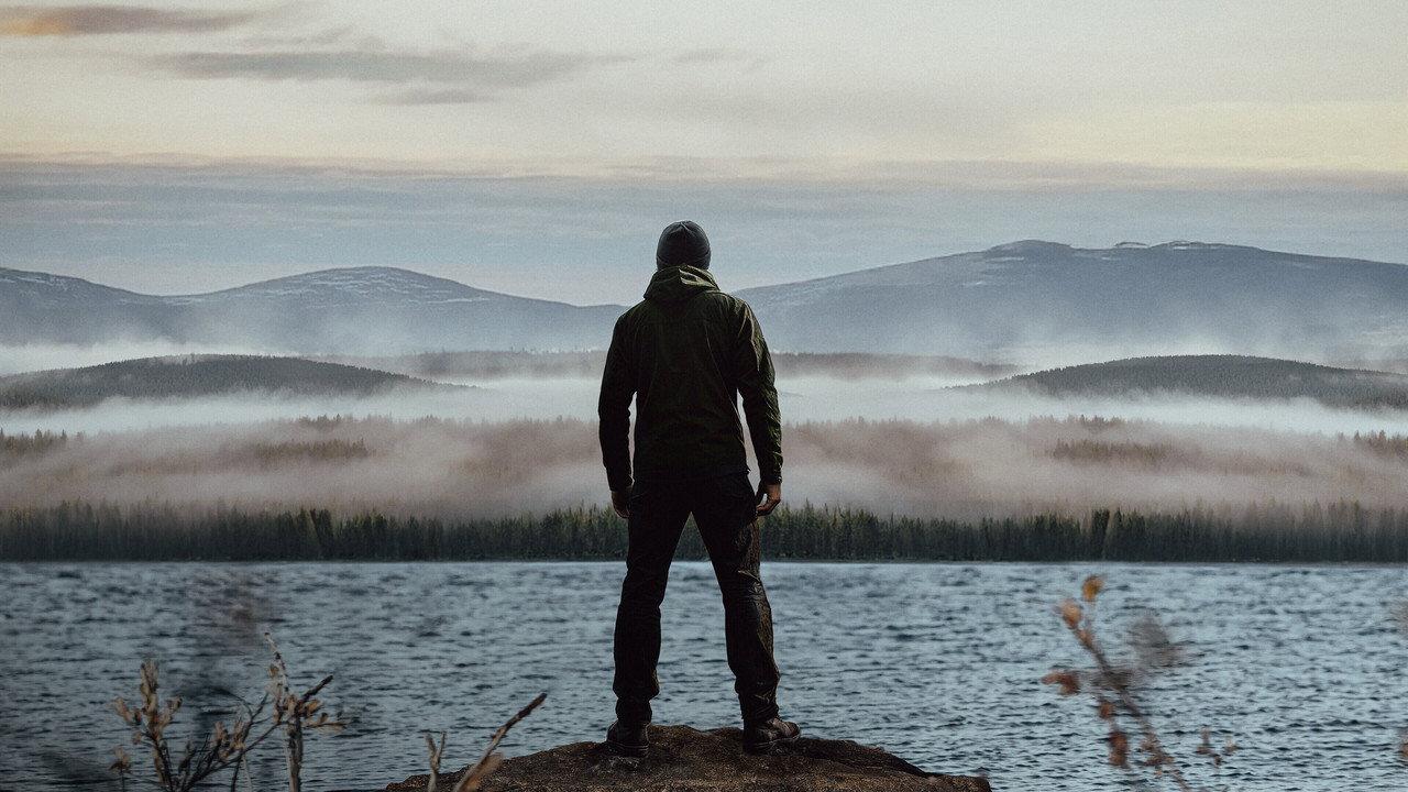 Alone Suomi backdrop